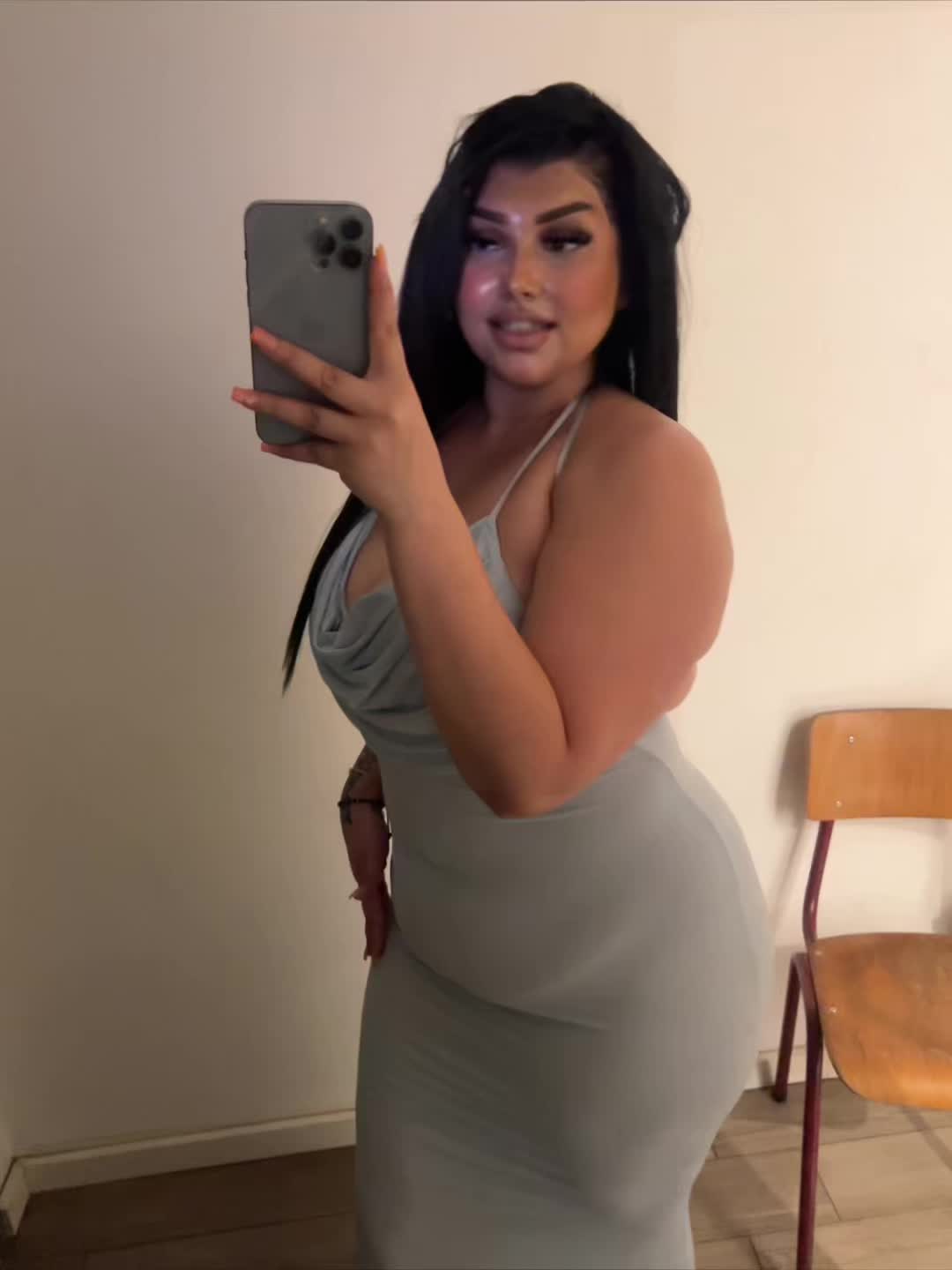 @𝙻𝚊𝚛𝚒𝚜𝚜𝚊🥥🇦🇱