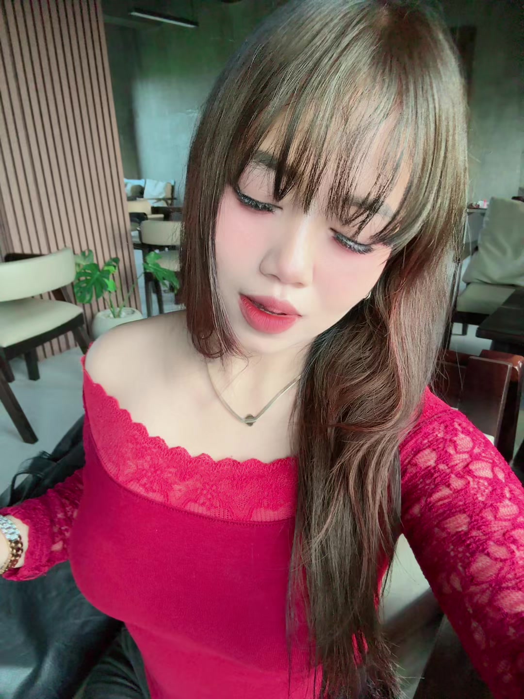 @KimHouy-គីម ហួយ💜