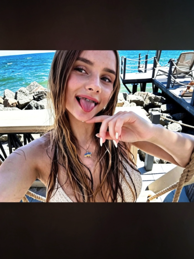 @Valeria🥰 fan page😇
