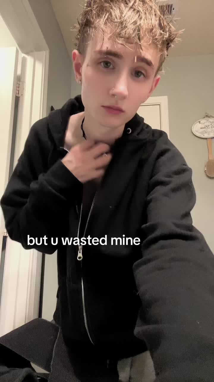@𝕷