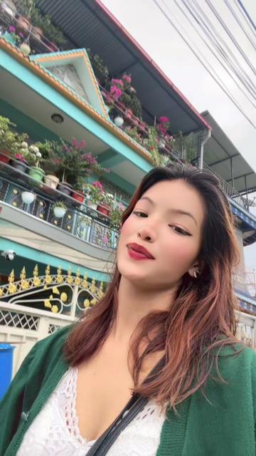 @Purnimeyy💛💫🌛