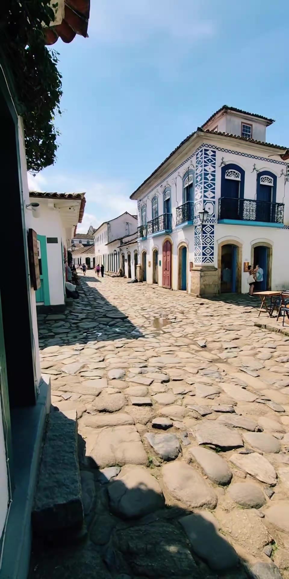 @Daniel de Paraty