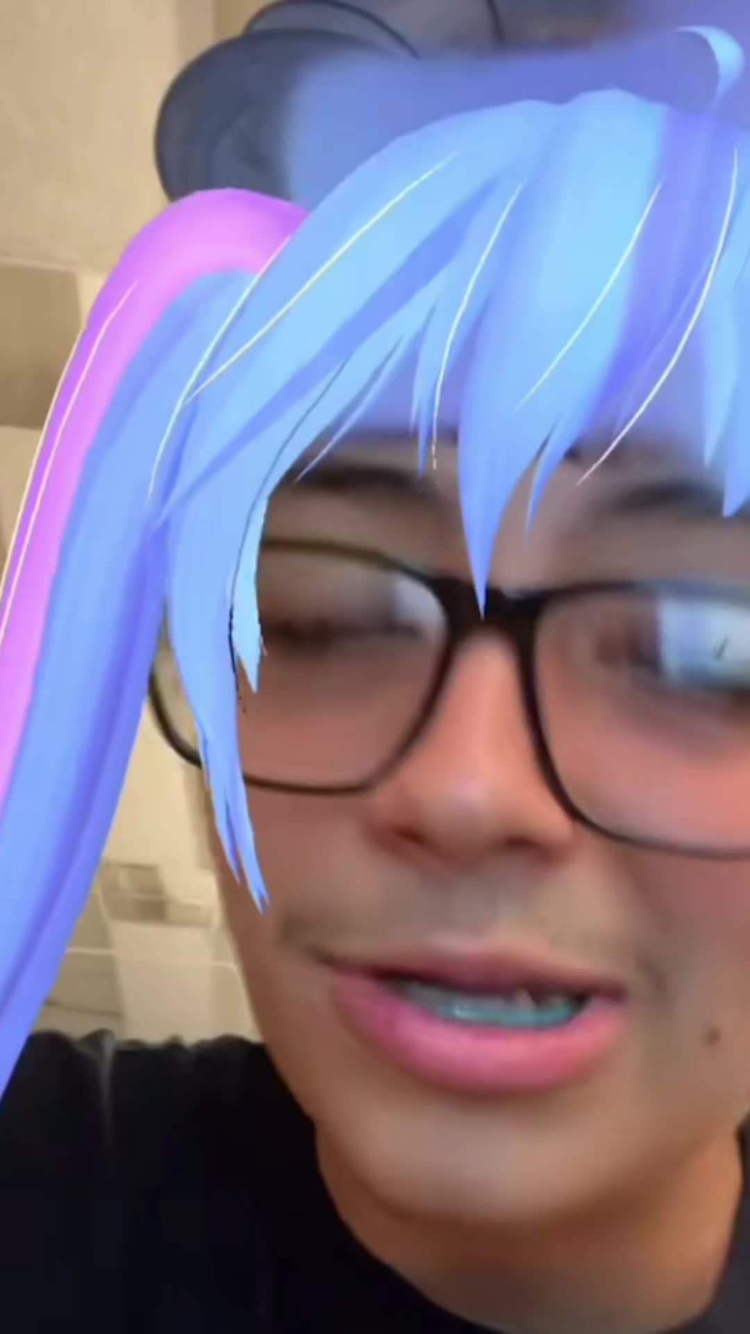 @ykwhoitis