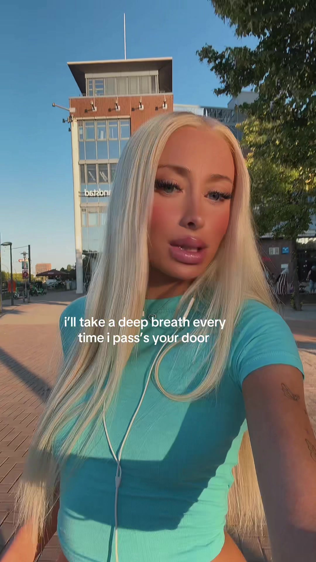 @charleen