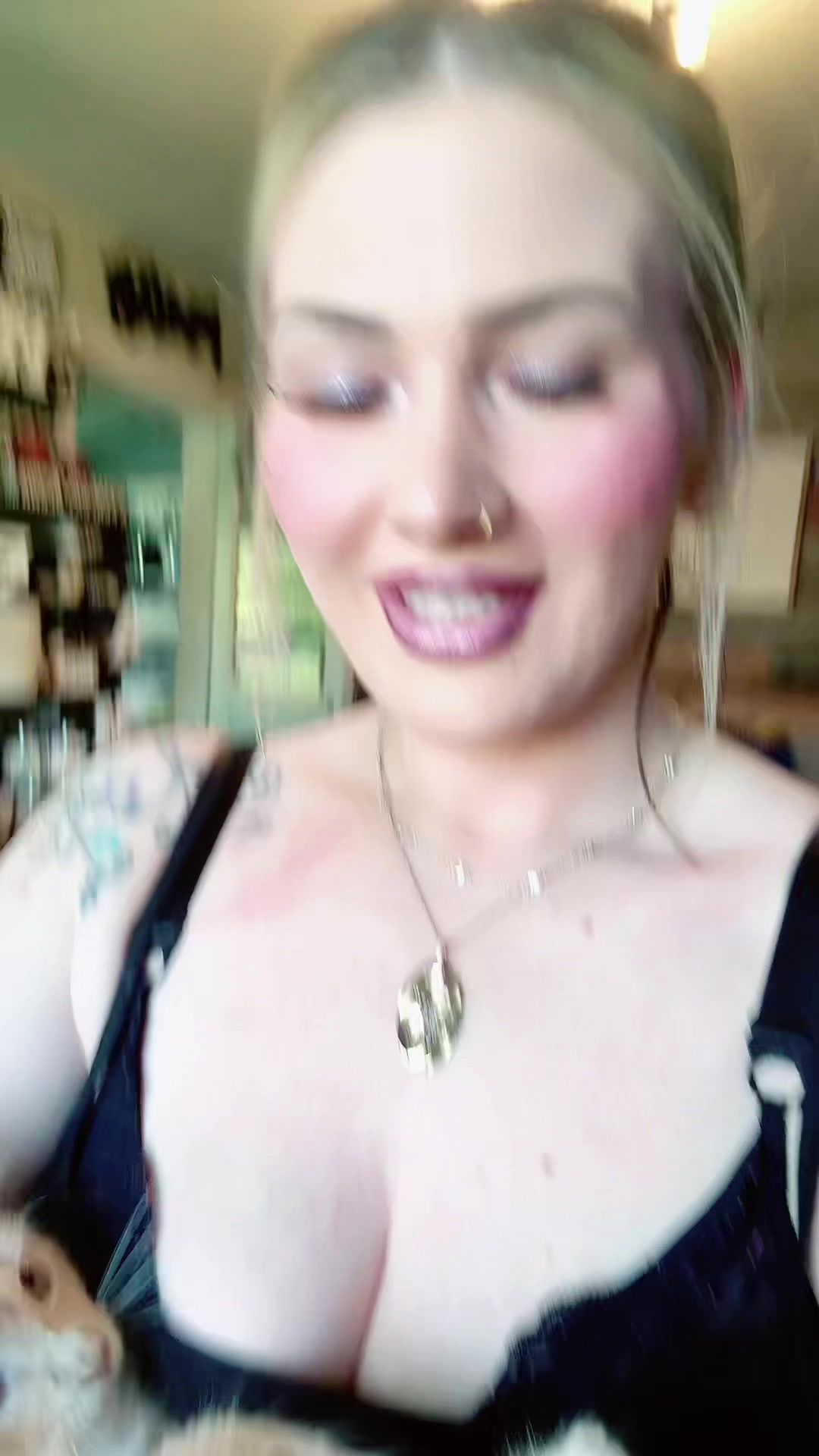 @jacquelenesopinions