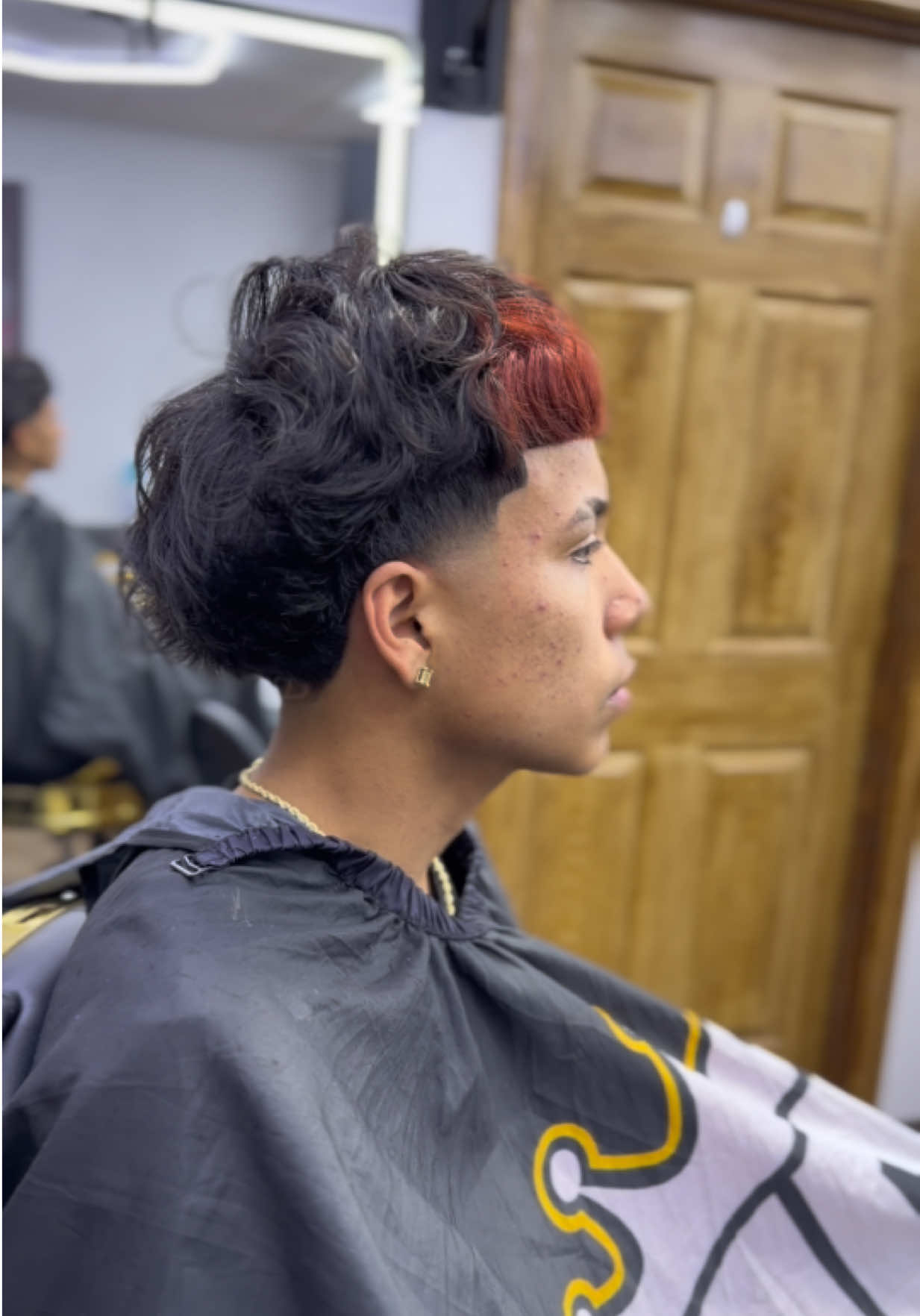 @Jisai Barber