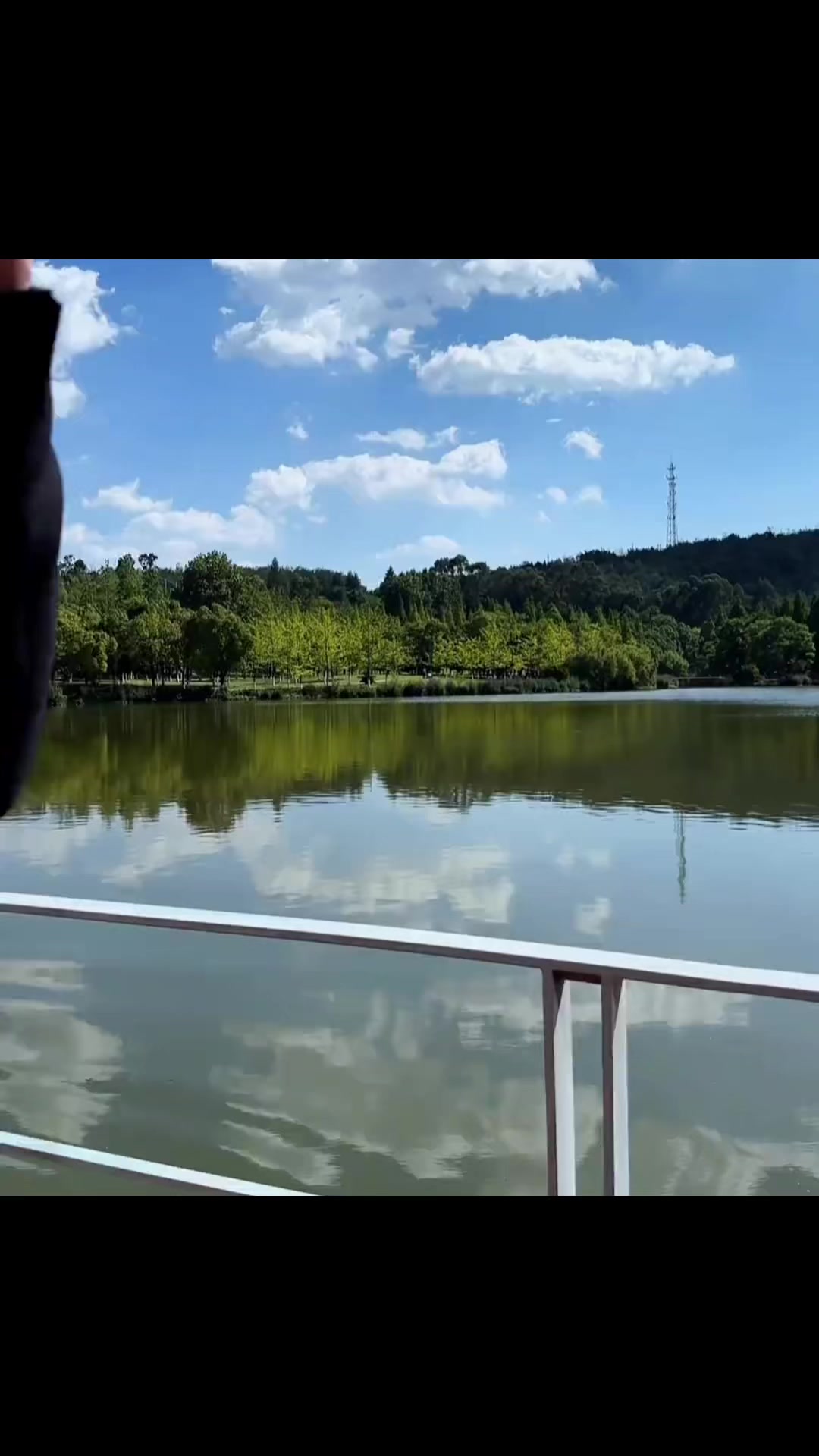 @𝙇𝙤𝙫𝙚 𝘾𝙝𝙞𝙡𝙡 𝙑𝙚𝙧𝟮