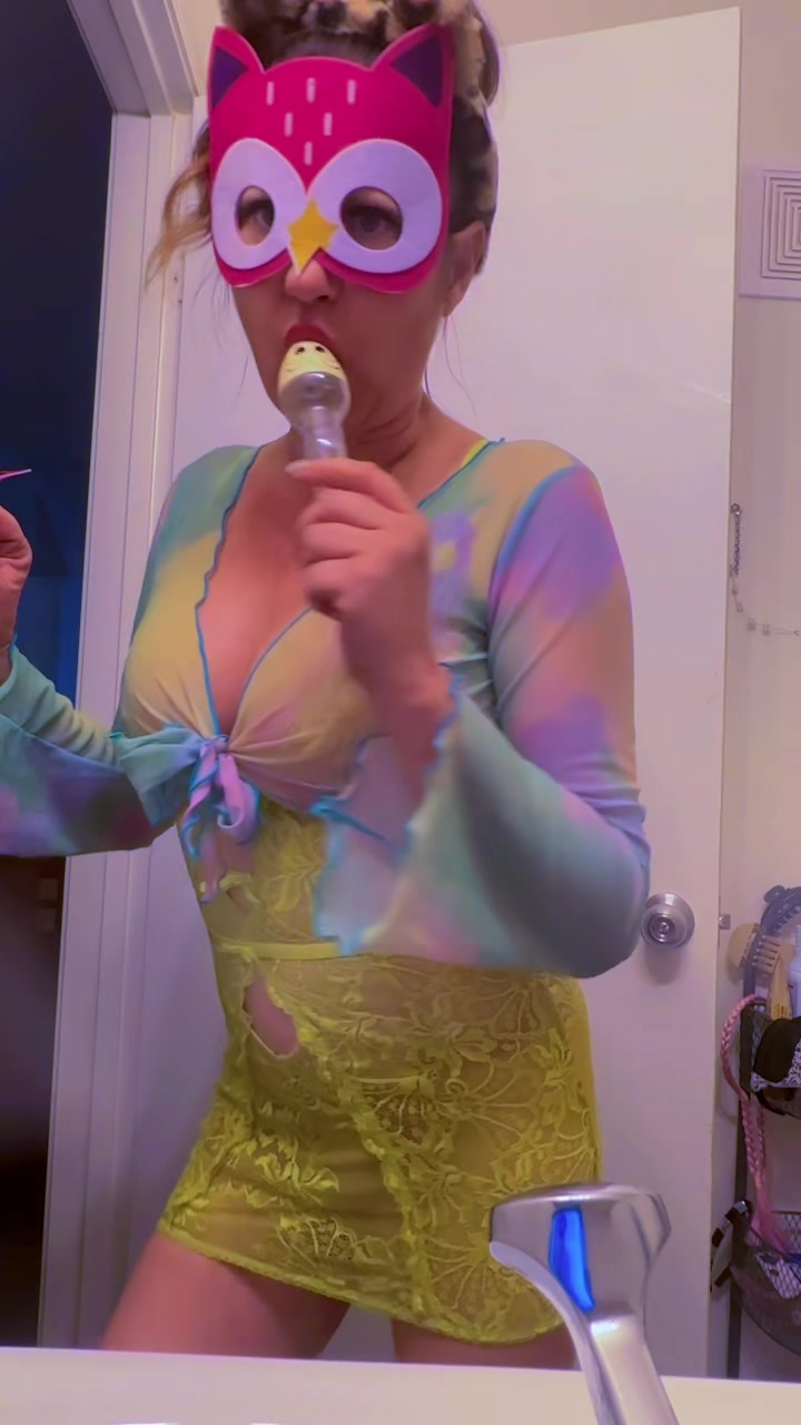 @jessbonez84