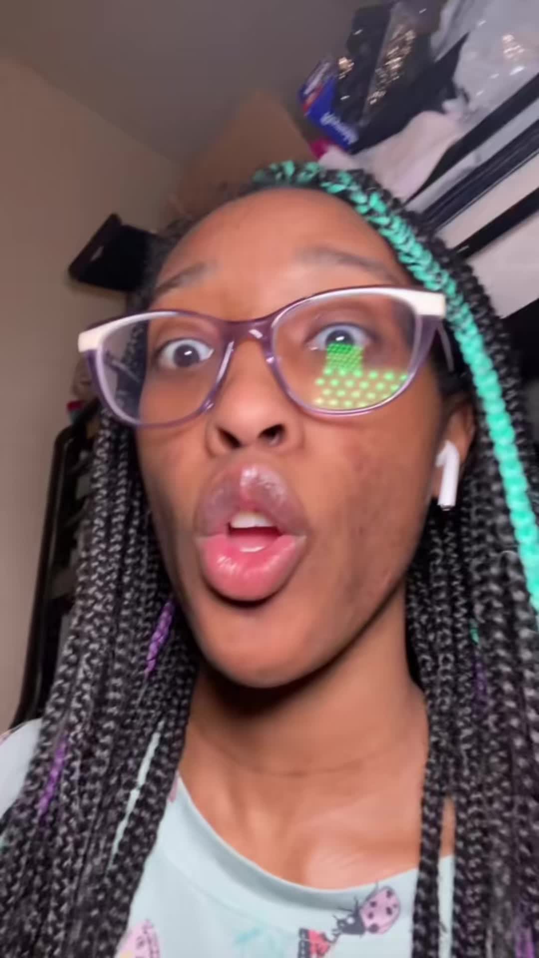 @Shayla