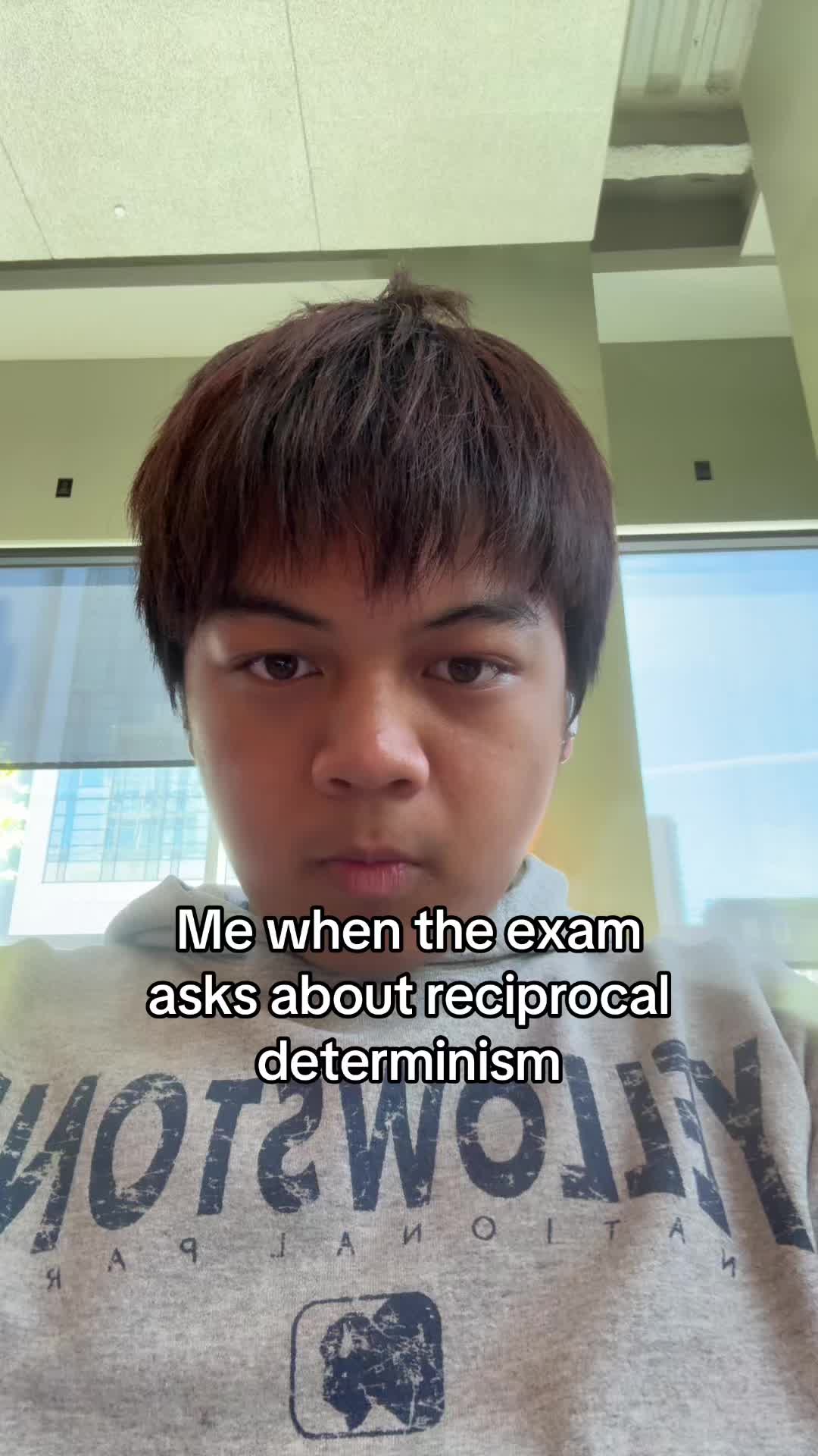 @Hi