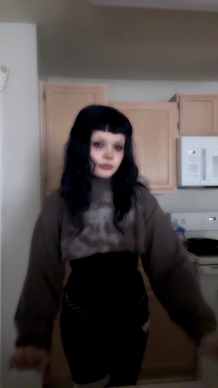@kneesock