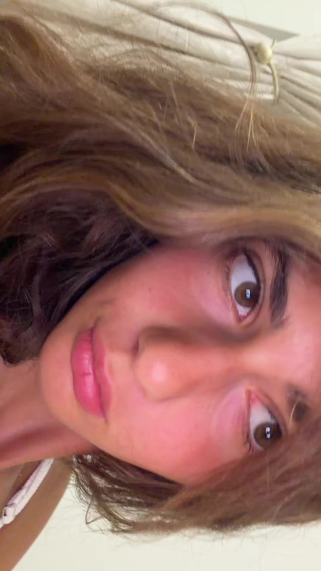 @kkk