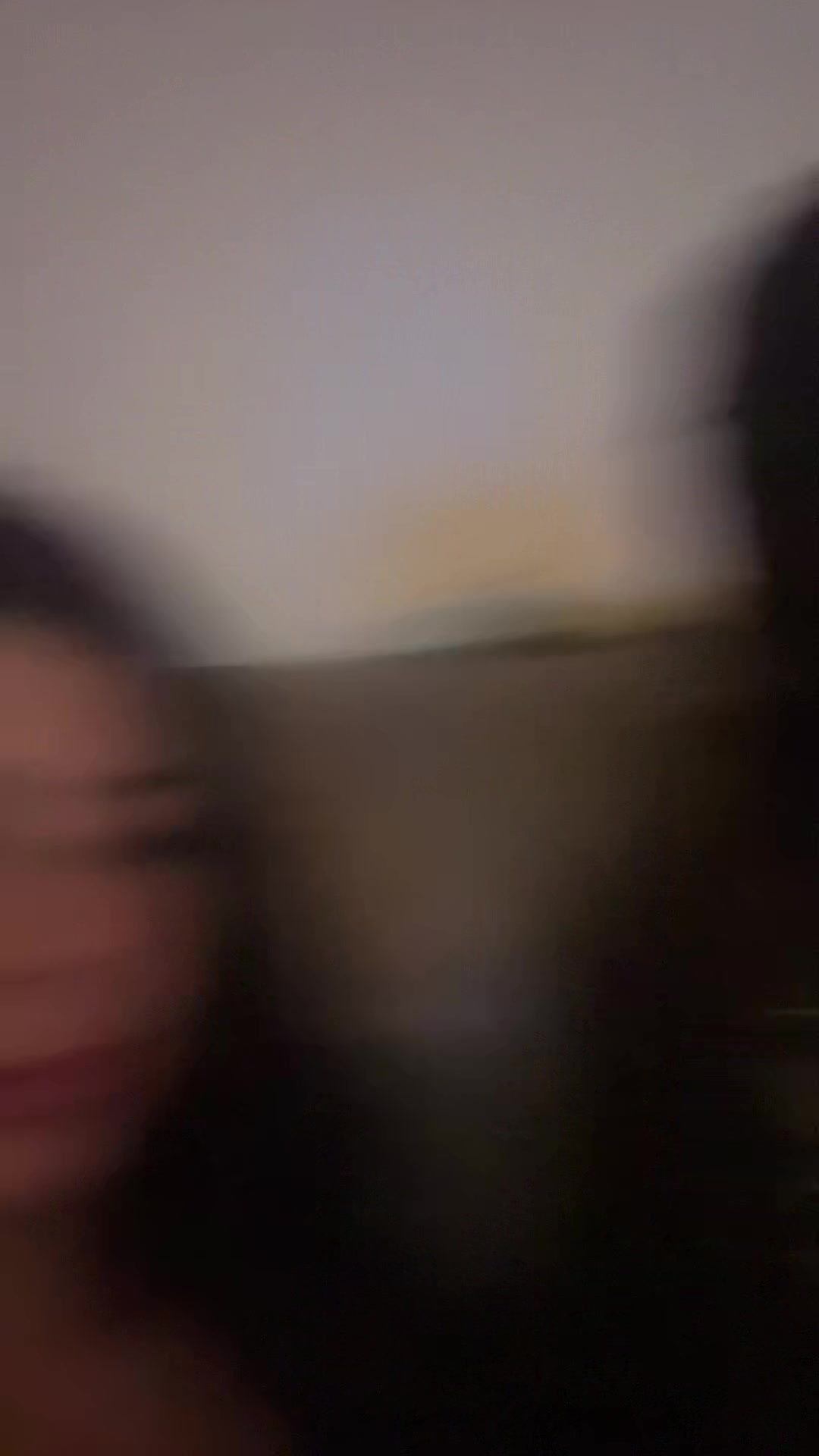 @Liv