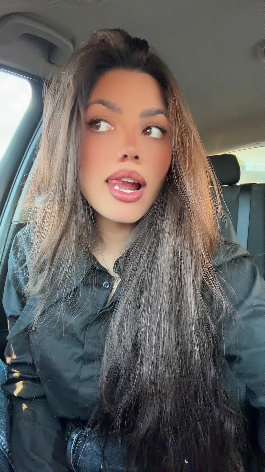 @adriana ribeiro