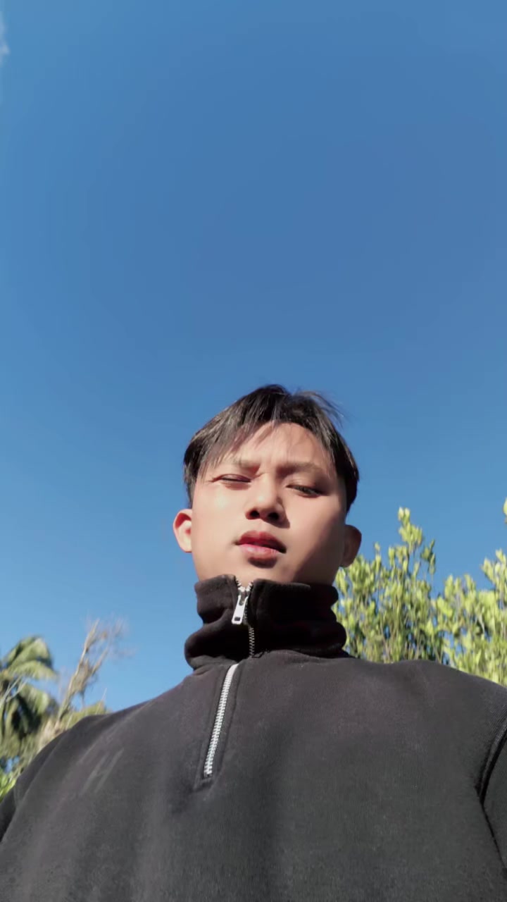 @S U H E