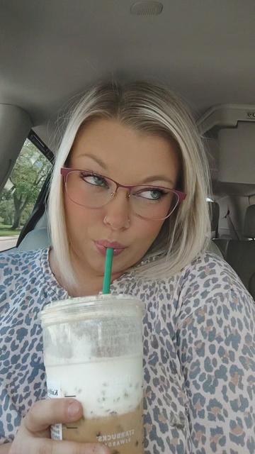 @Kaitlyn💜