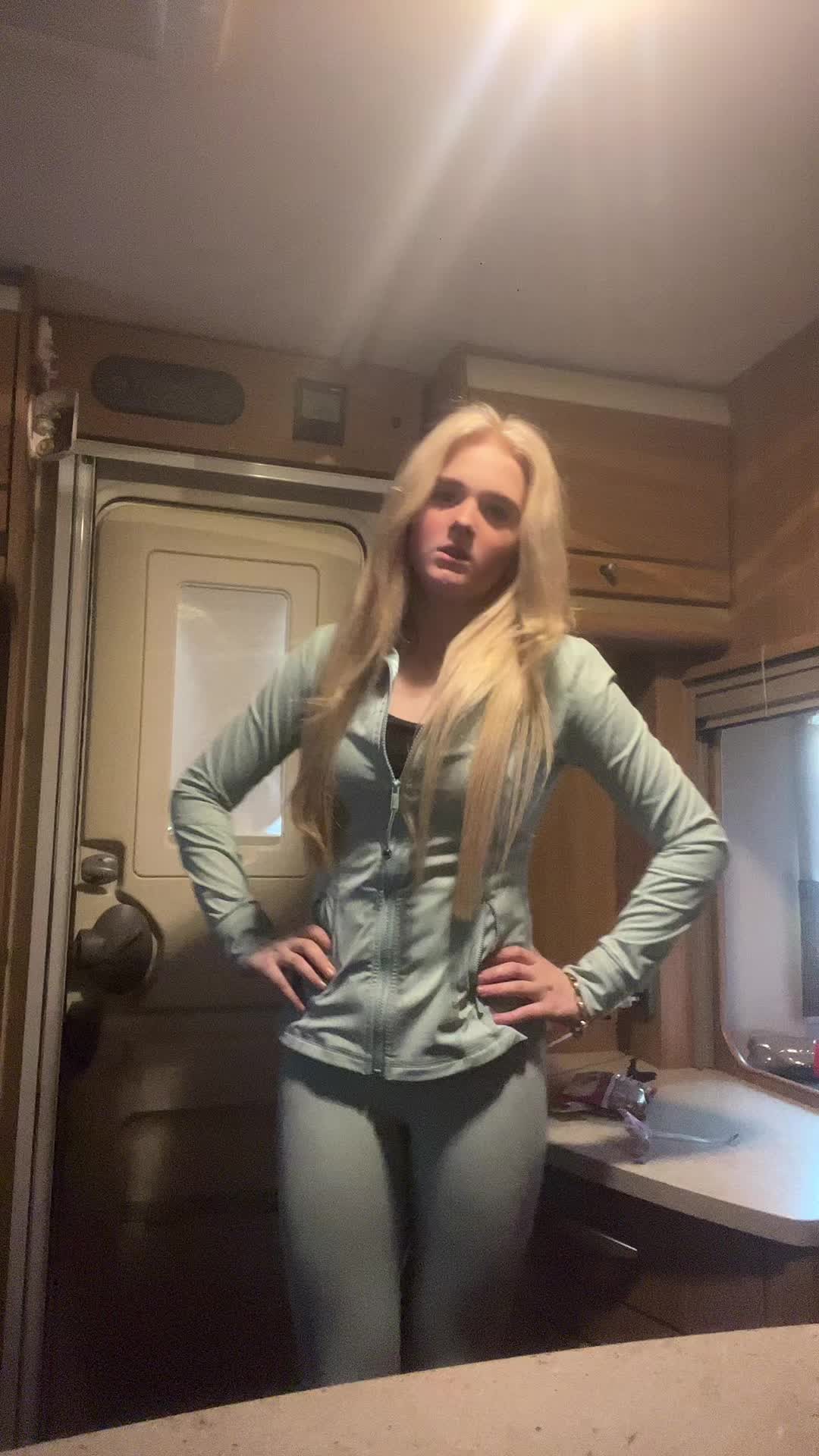 @lottielou215