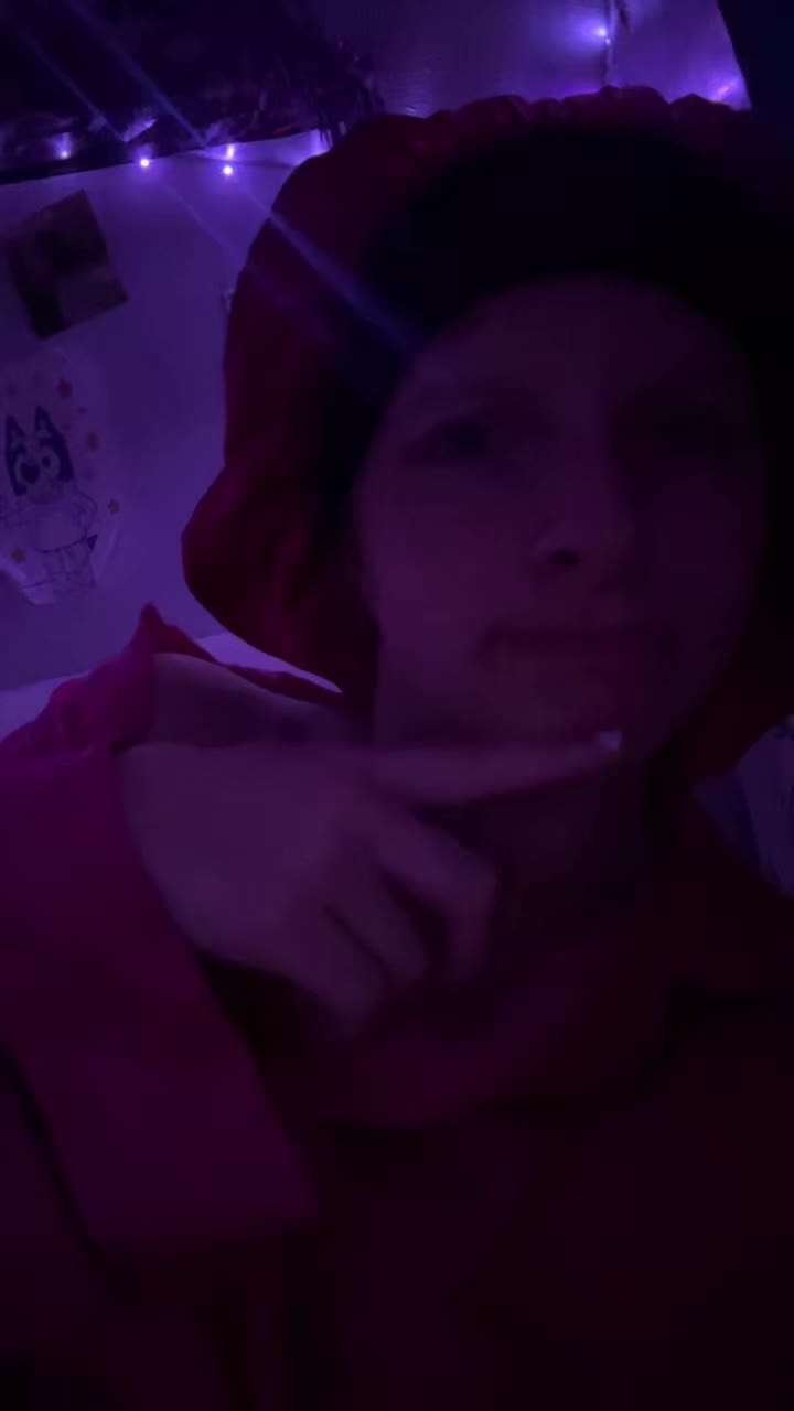 @🎧