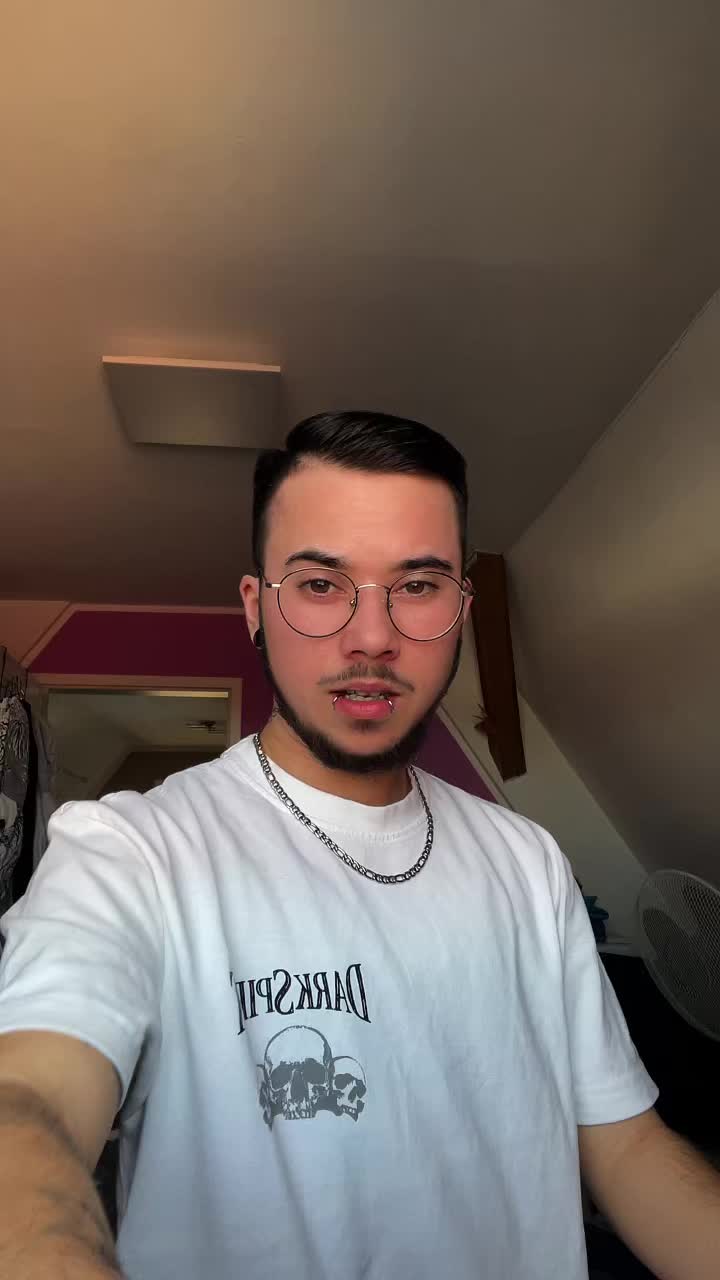 @Emilio.28🏳️&zwj;⚧️
