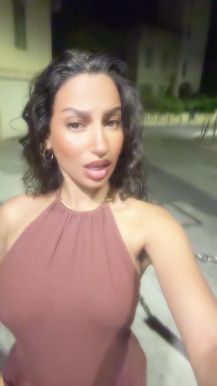 @Yas