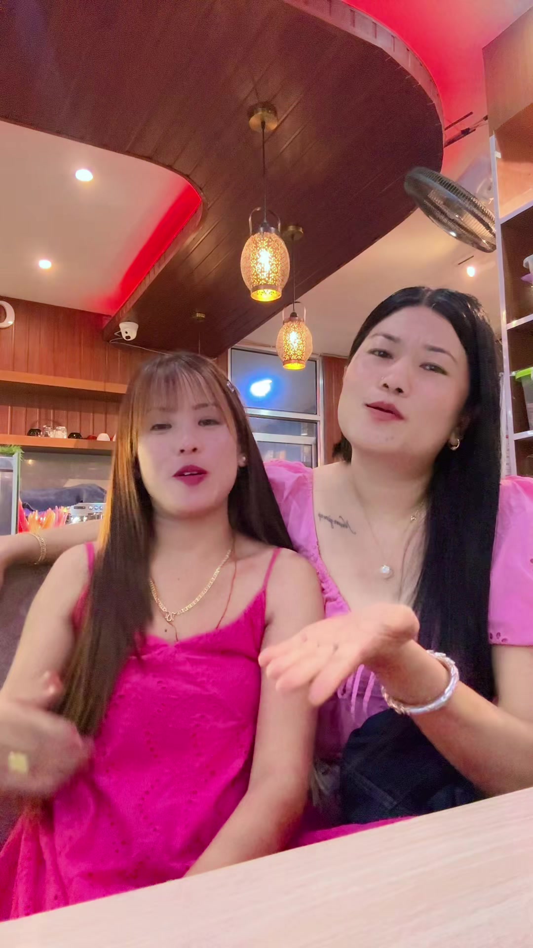 @shyaki gurung🧏🏻♀️(Dallo)