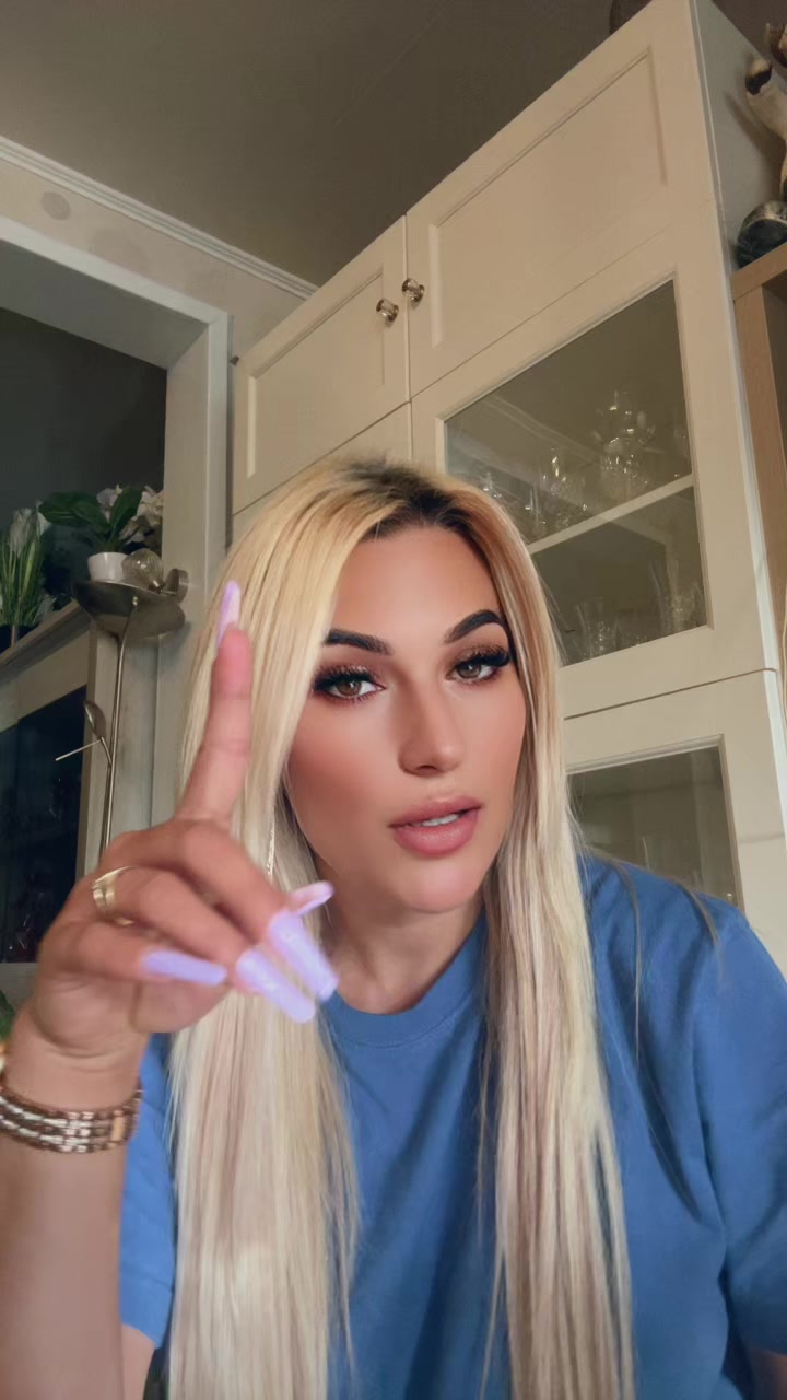 @Claudia dragota