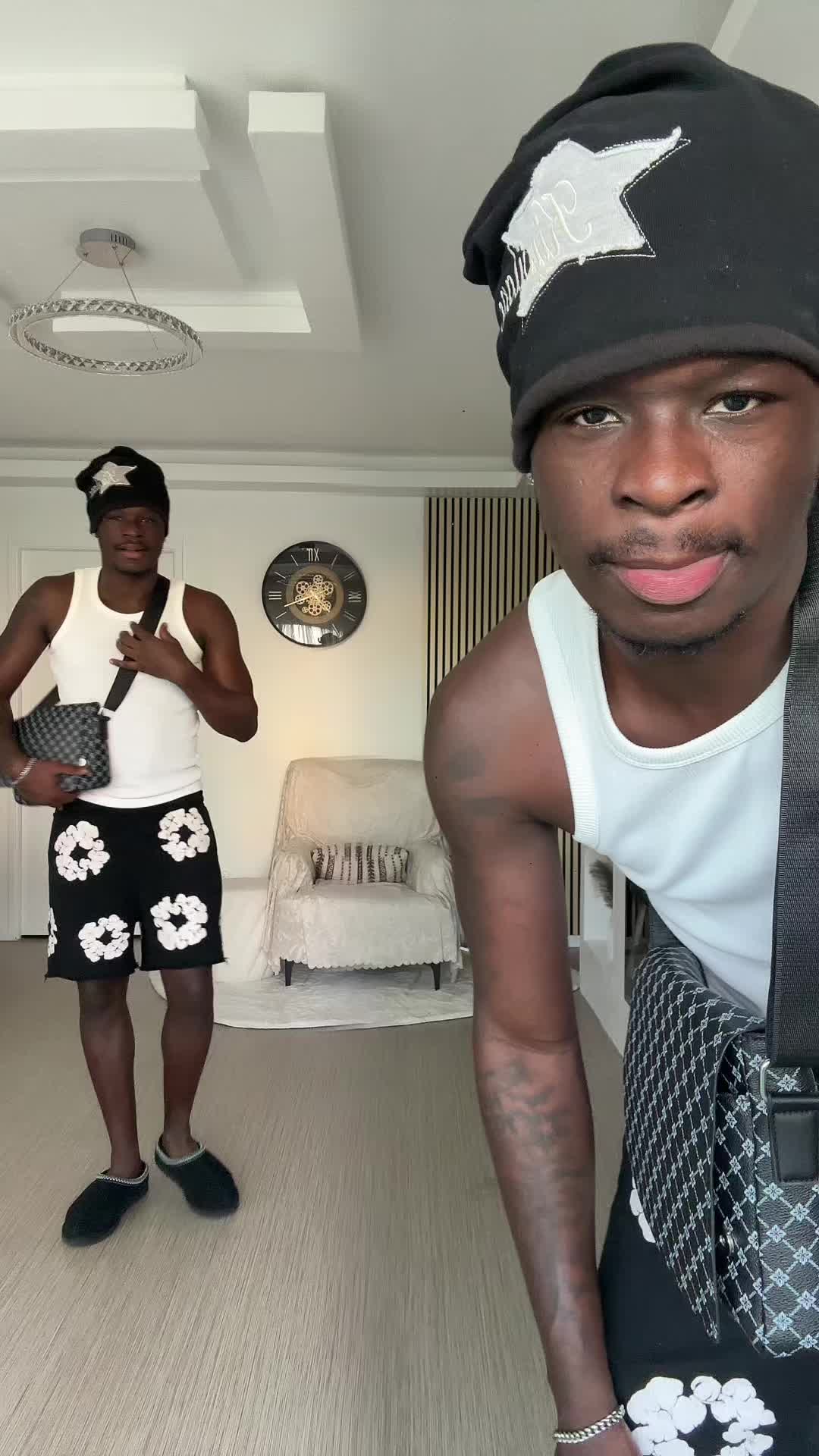 @Sholla4realz📲