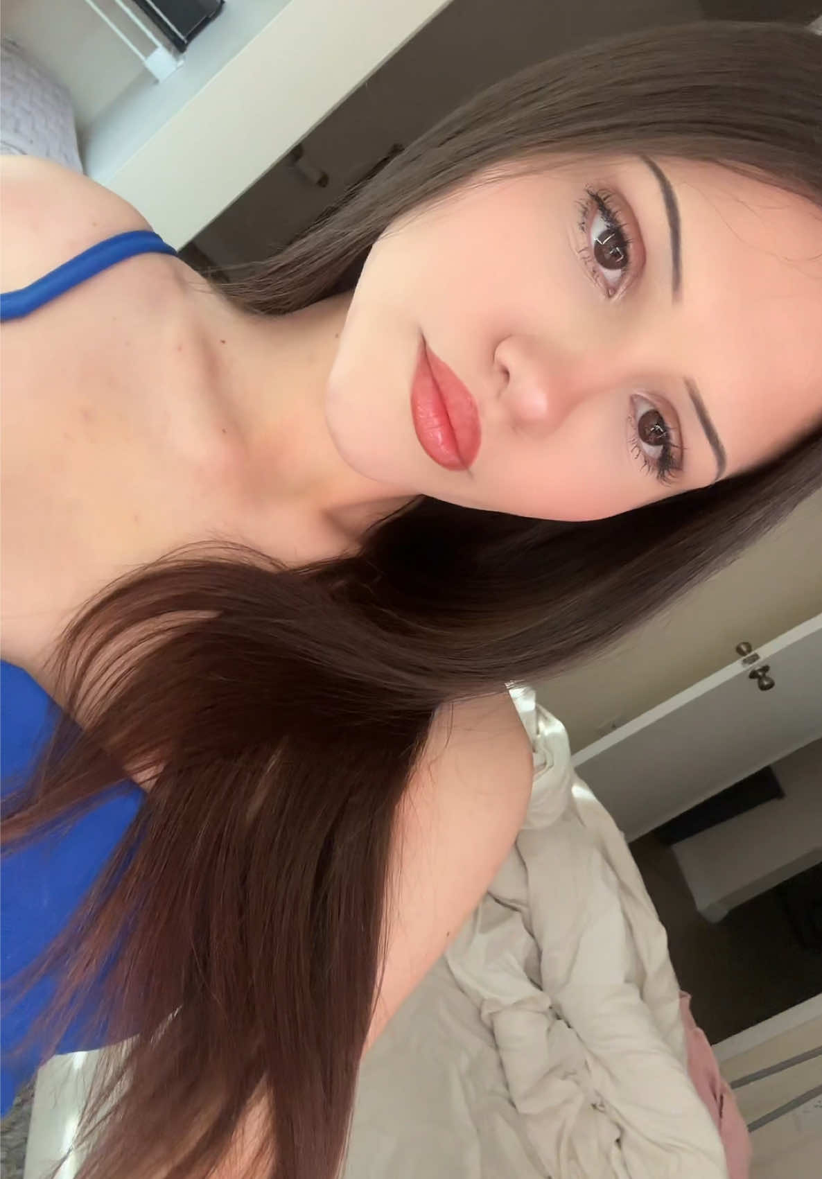 @🦢