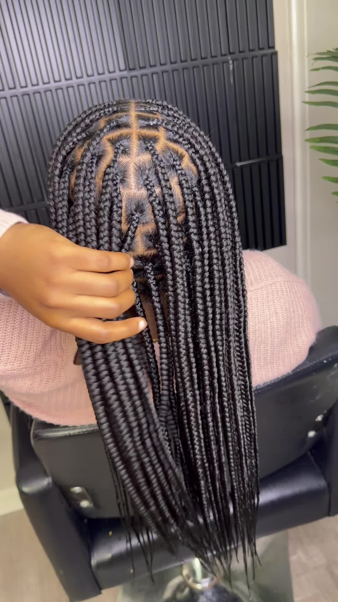 @Vanouhair-Beauty