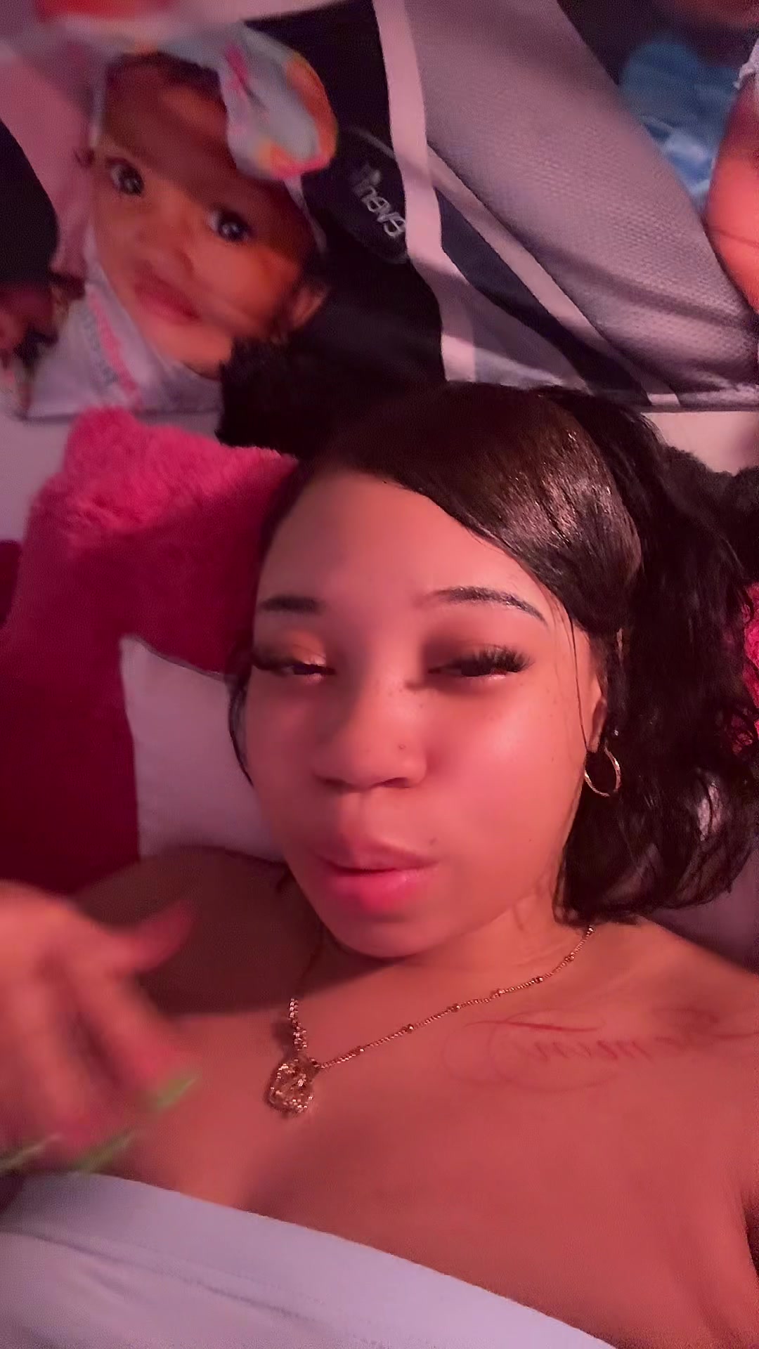 @itsAshuntii
