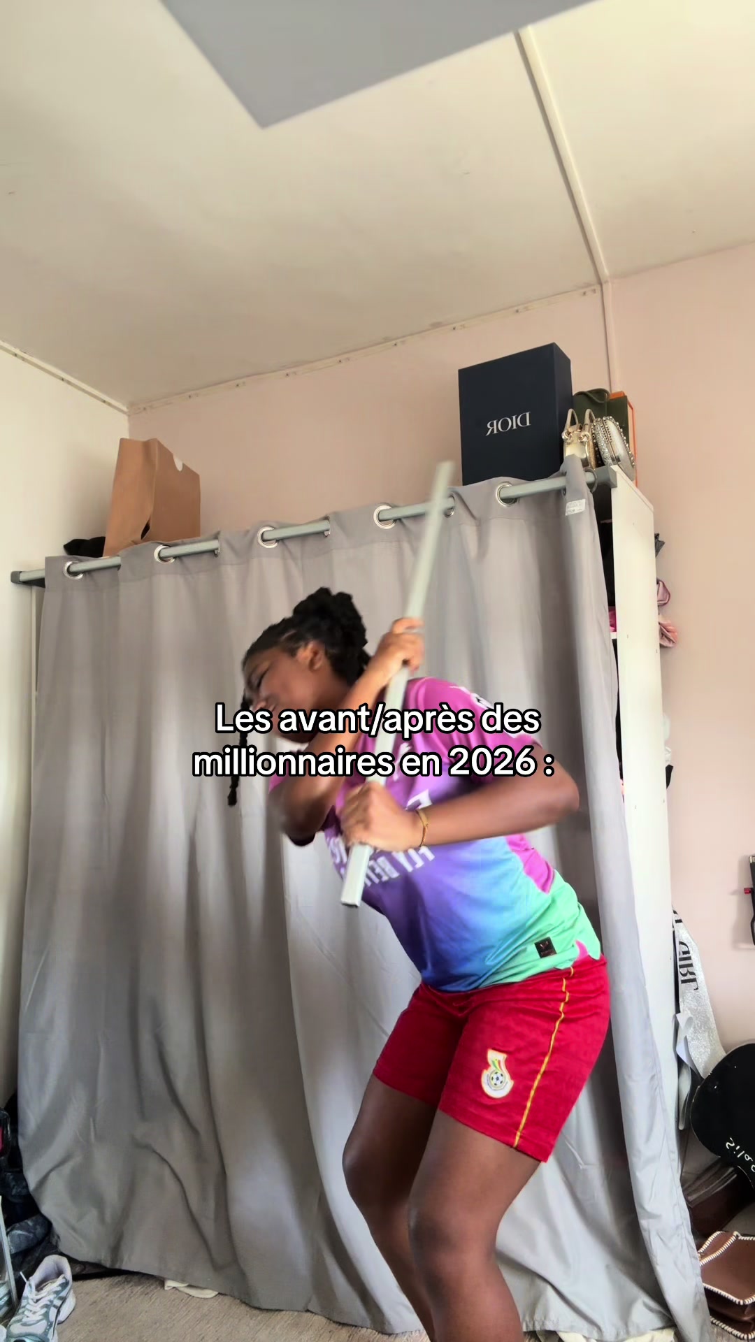 @JE SUIS HYPER DR&Ocirc;LE