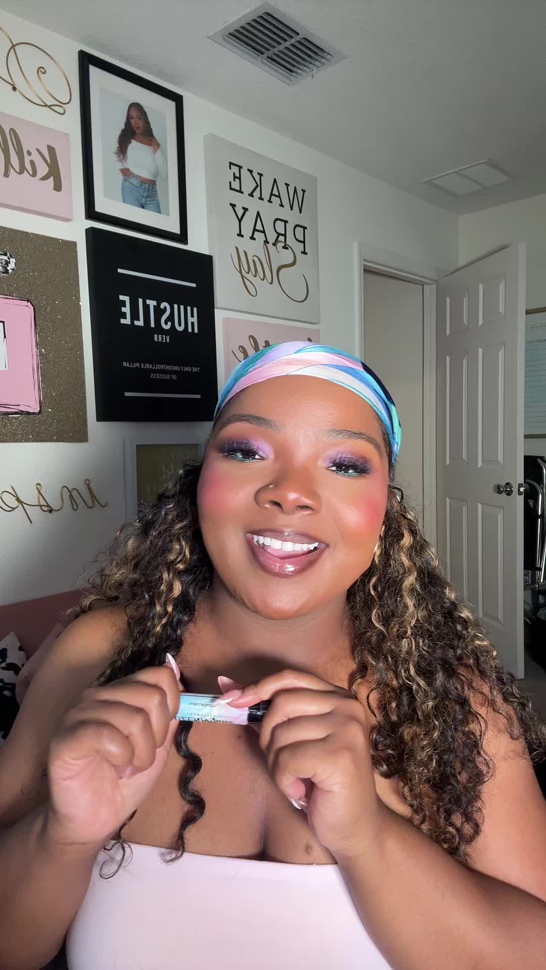 @Auza B 💄 Beauty & Confidence
