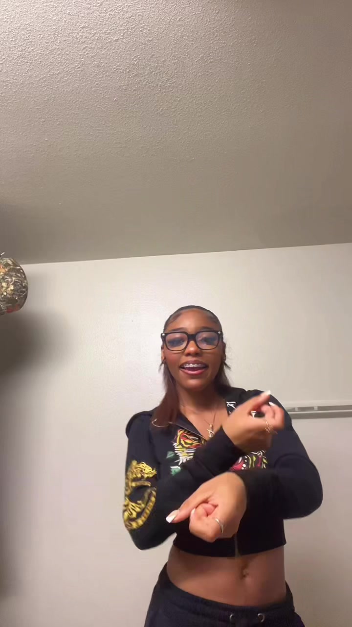 @JAYRENEE🫦
