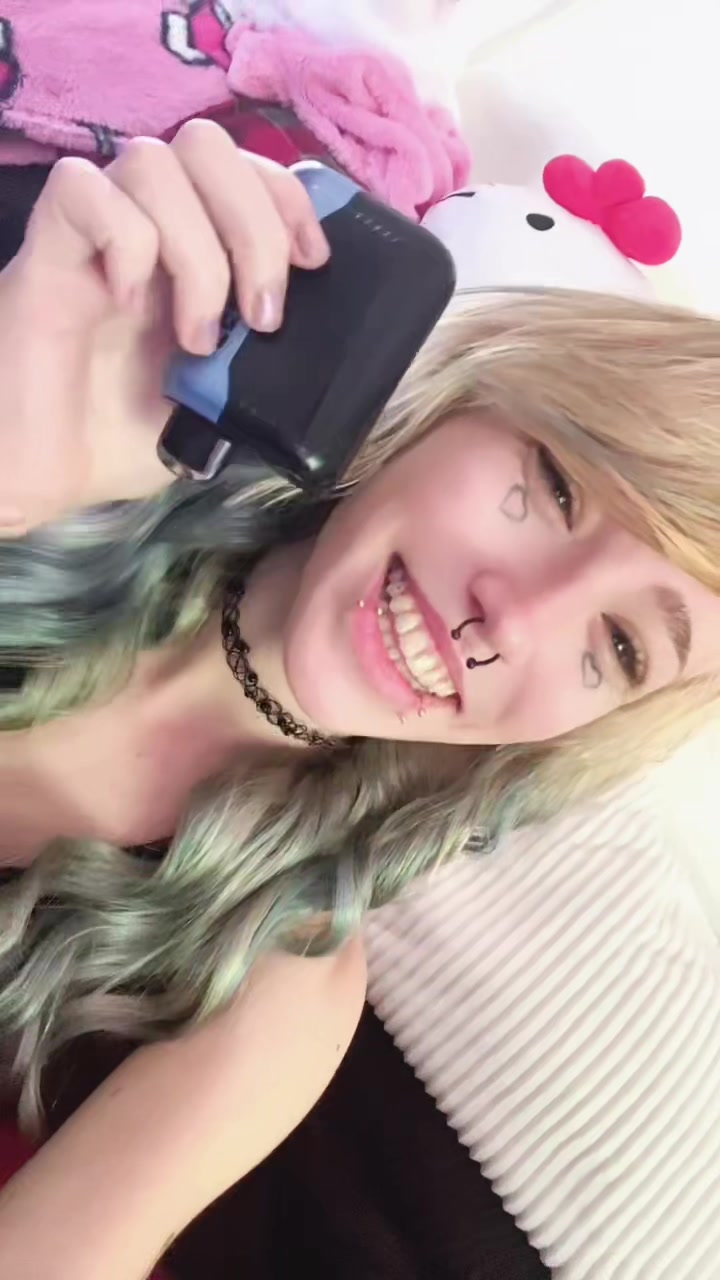 @Gothic Hippie