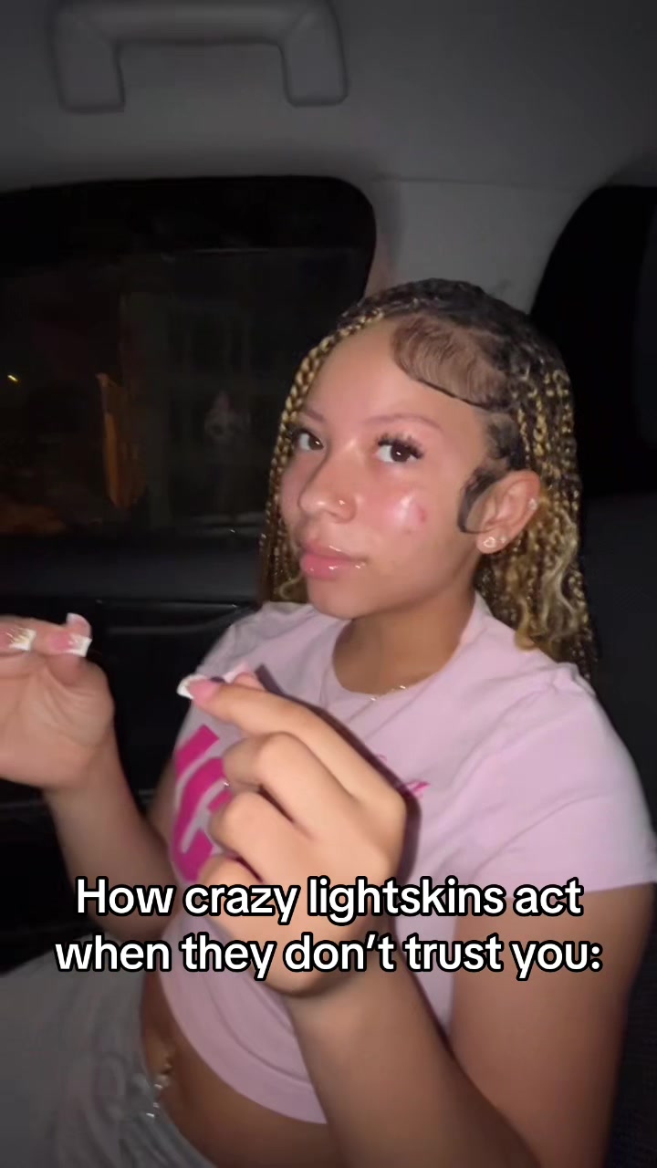 @kiaraaa