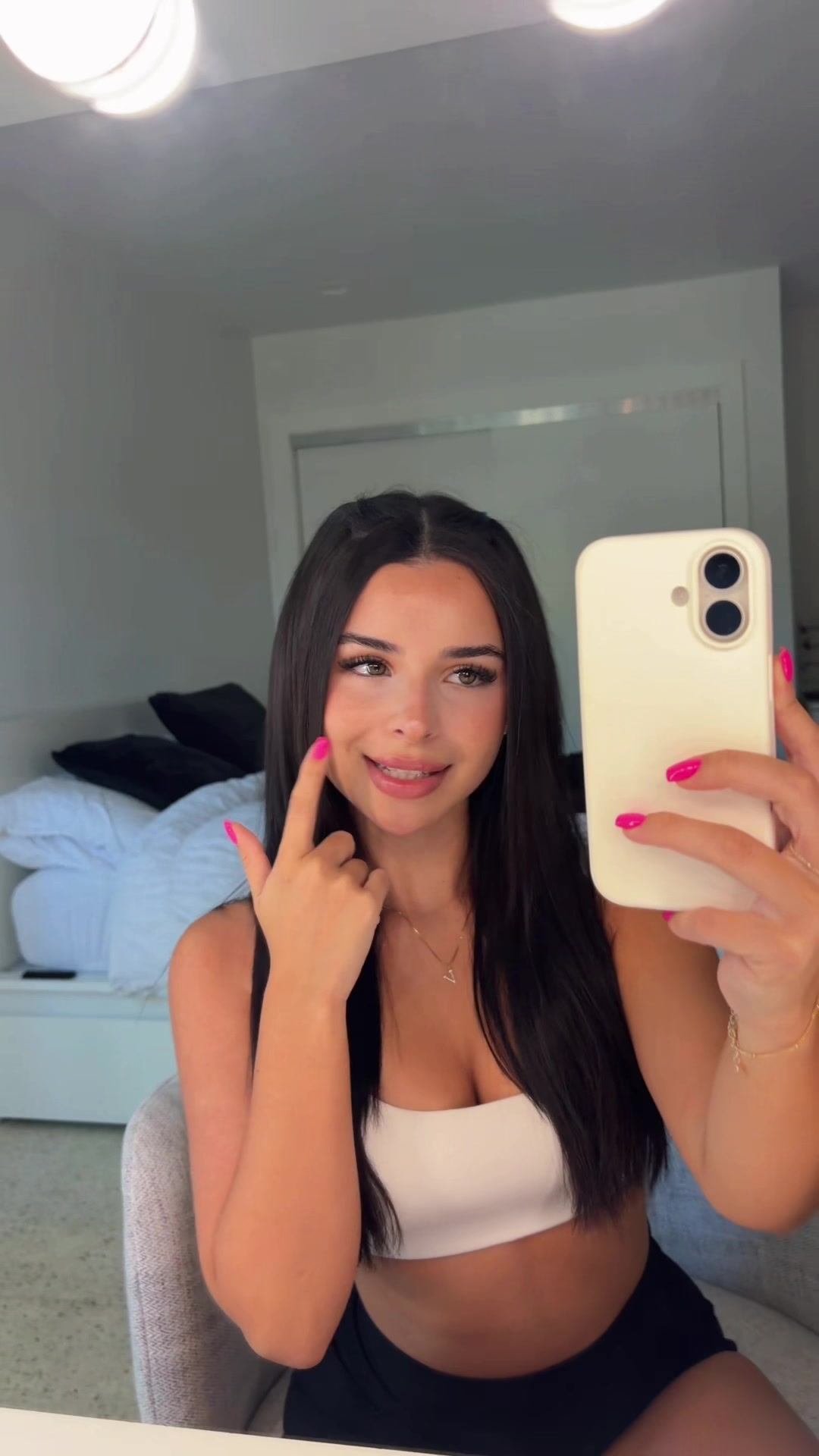 @vickyguez