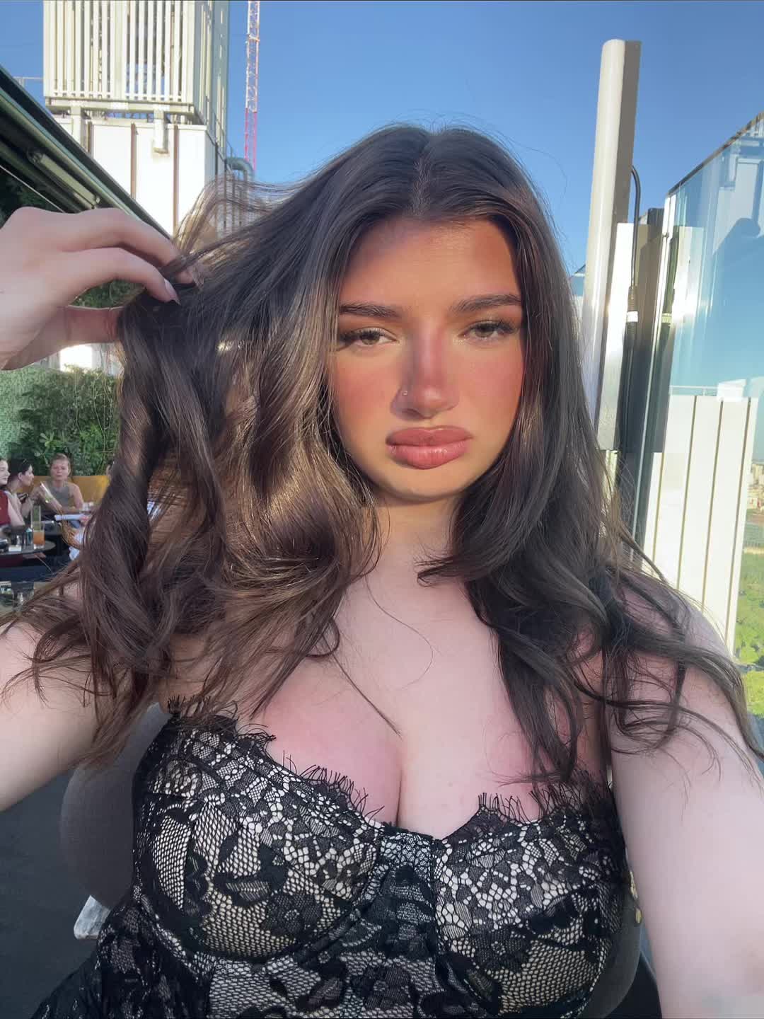 @𝒷𝑒𝓁𝓁𝒶𝒶🇦🇱