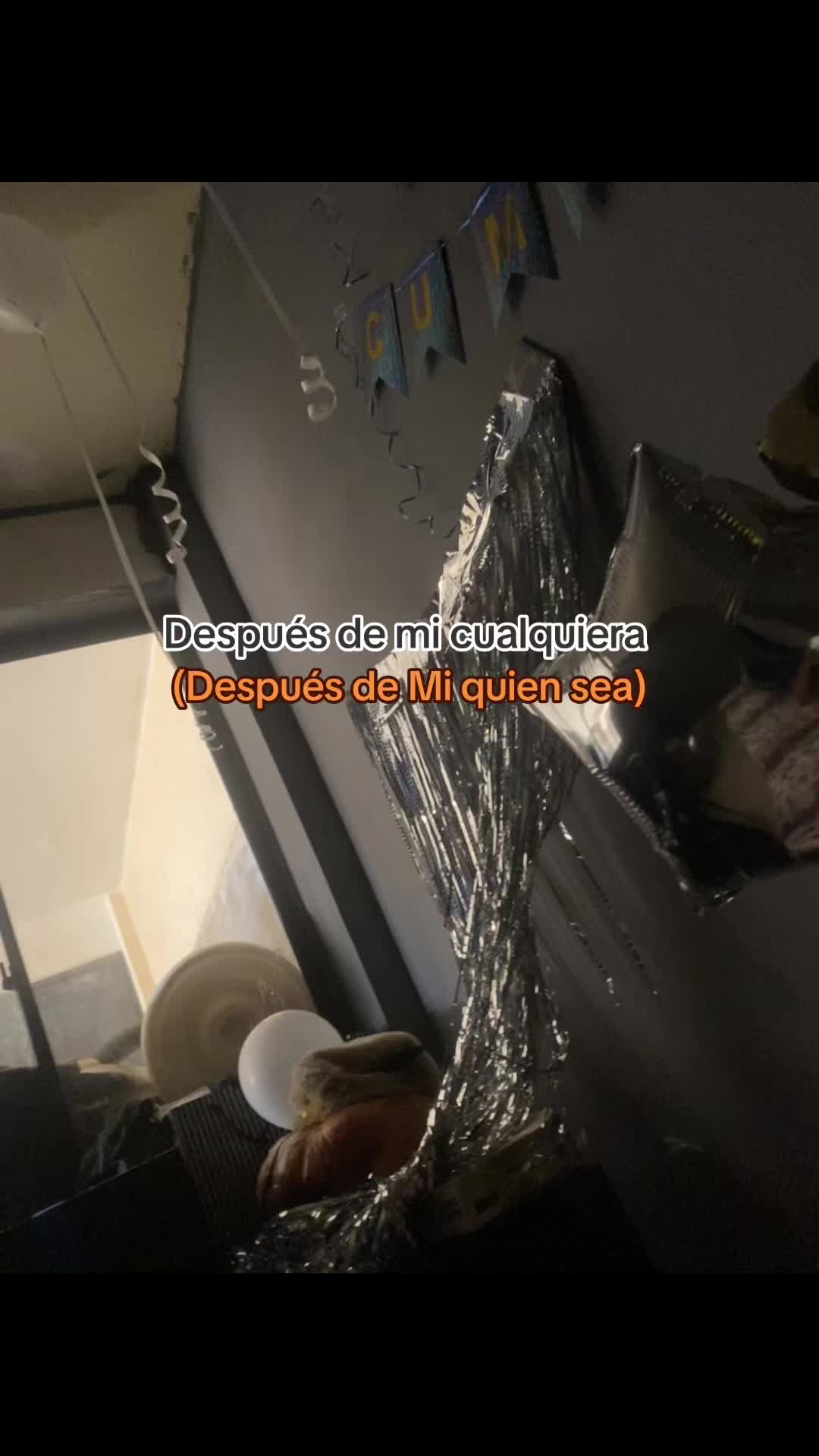 @🧸