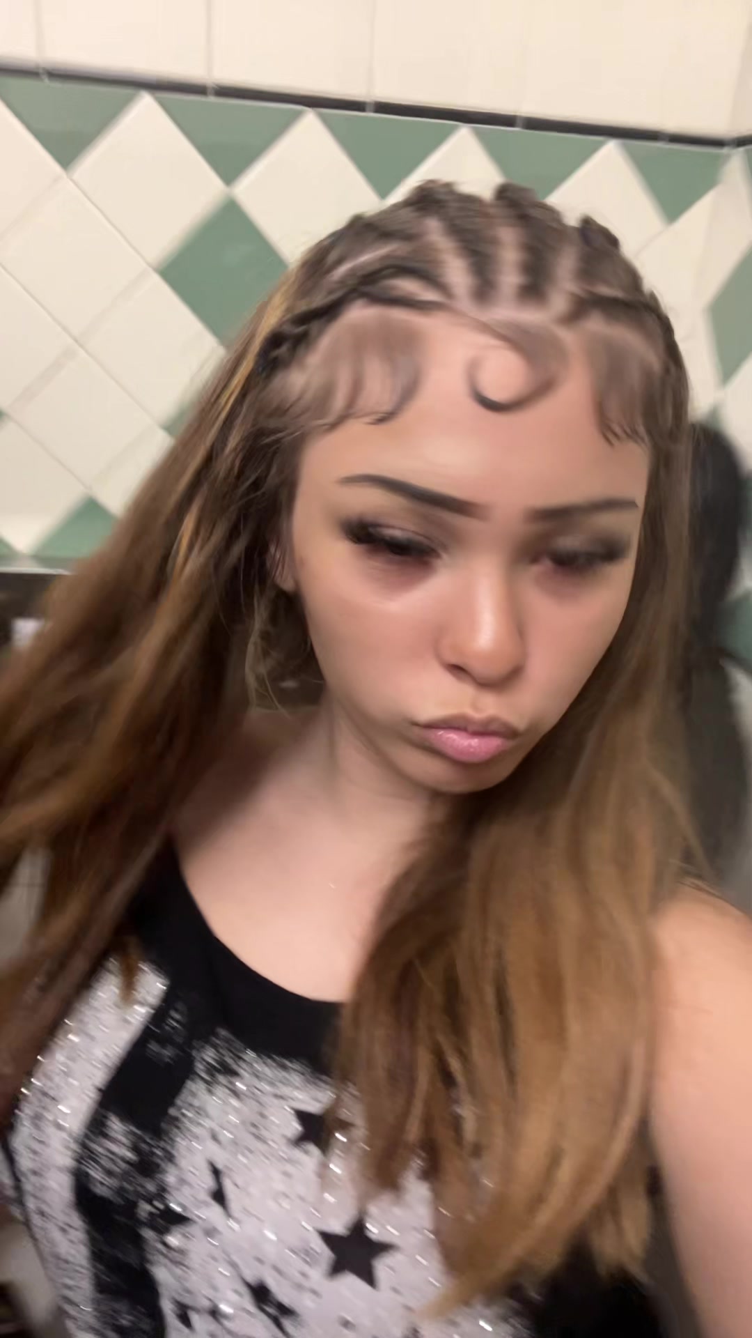 @🧟