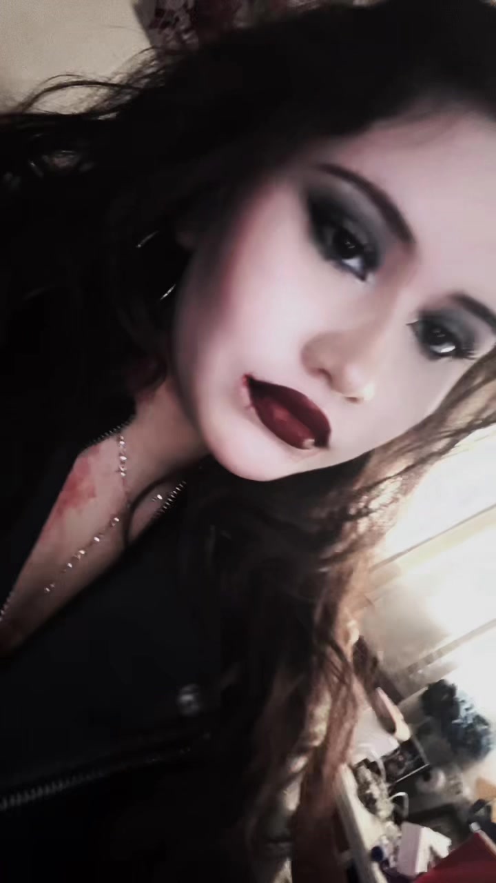 @𝕰𝖛𝖔𝖓𝖊𝖊🦋