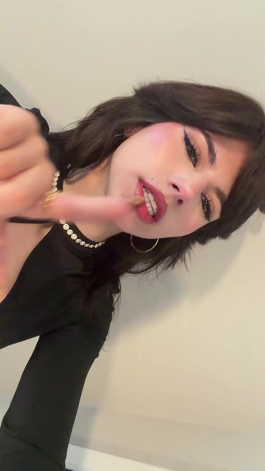 @Valeriaaa 𖤐