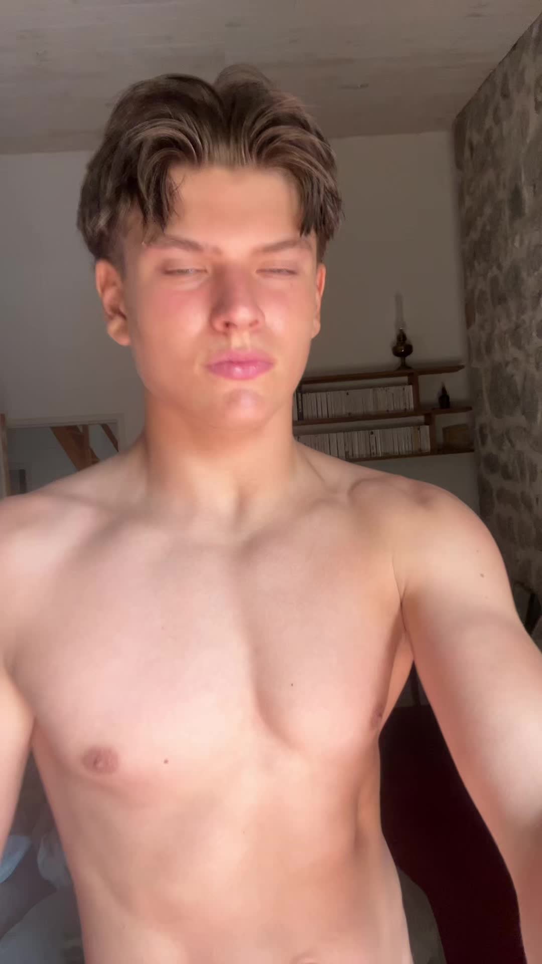 @Lyyrrr