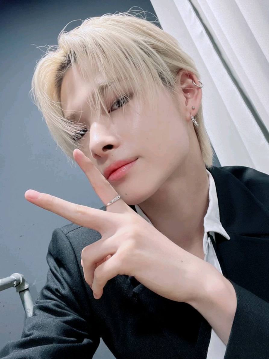 @🖤🧩_Ni-ki.en-.luvr_🧩🖤