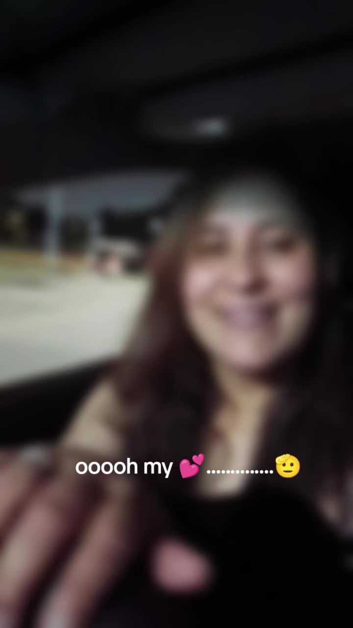 @Ari💞