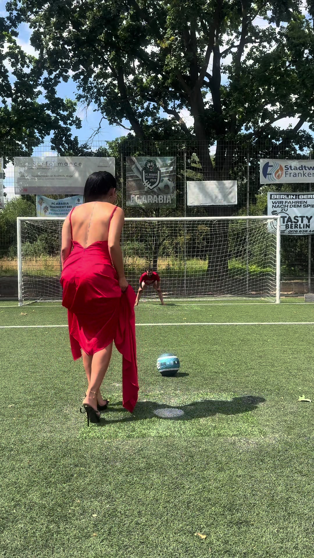 @Adelina⚽️👠