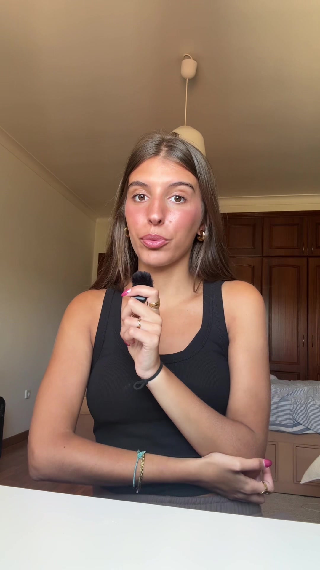@laura fernandes