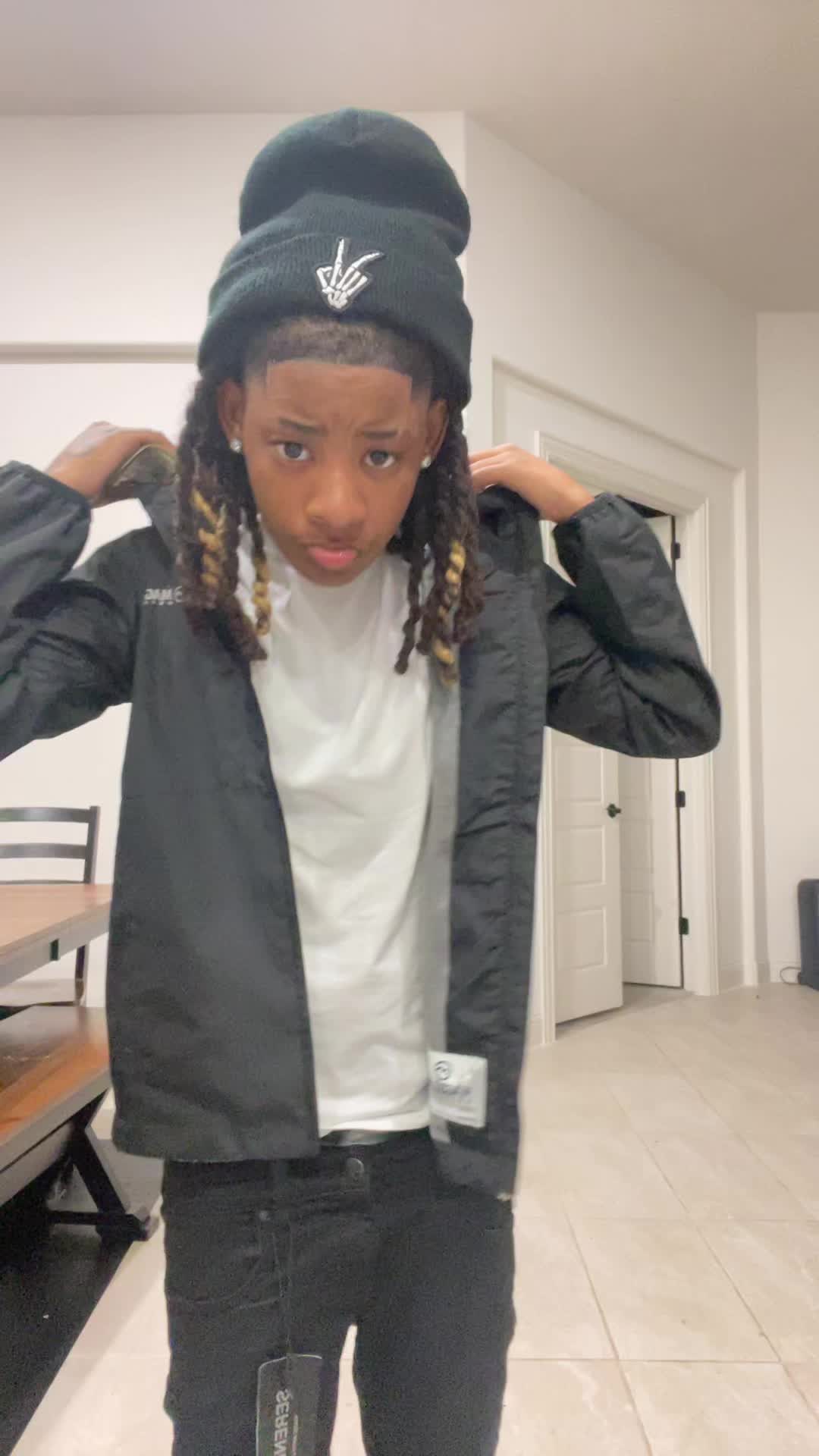 @®️