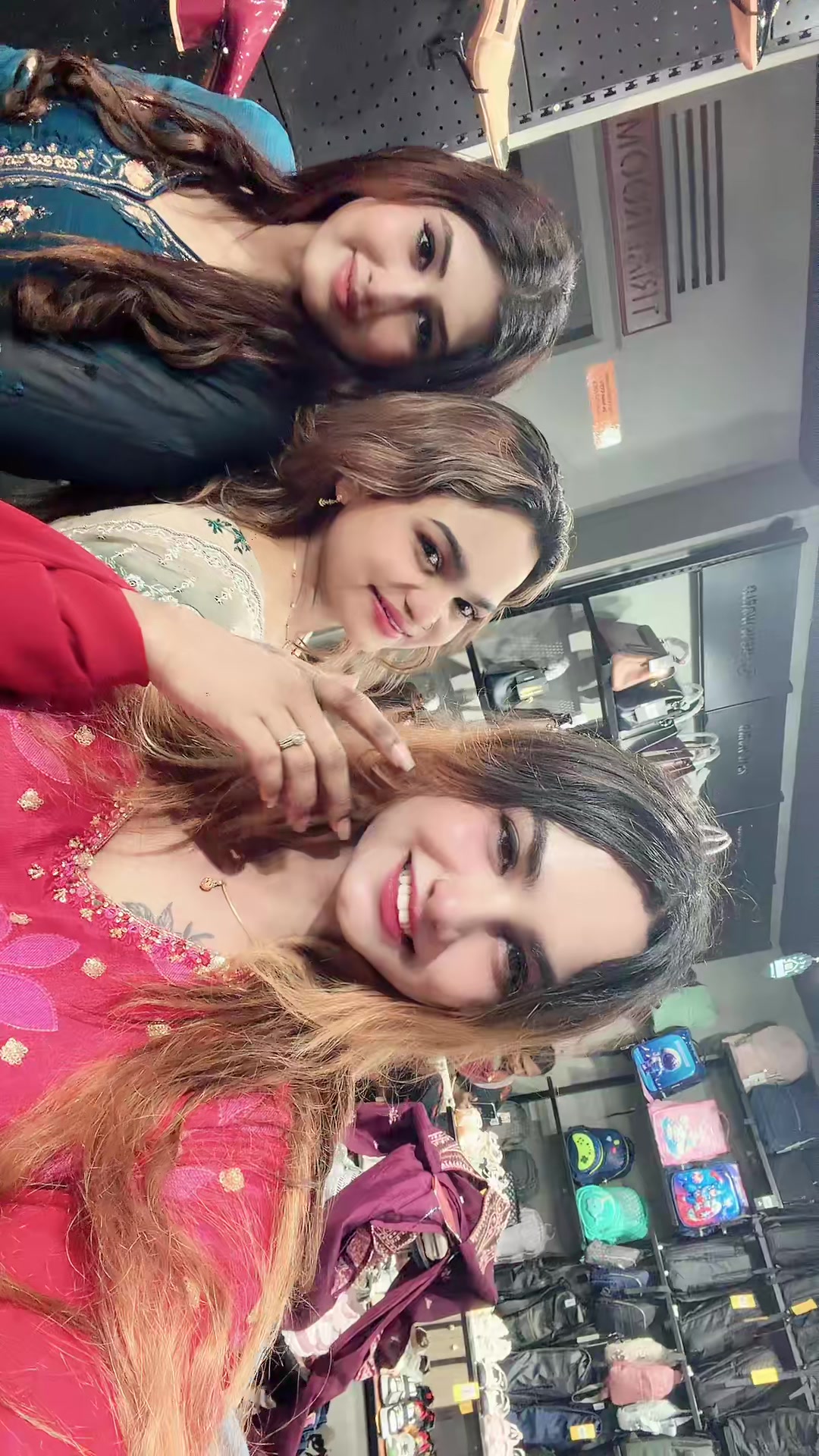 @Adiishaa Noor
