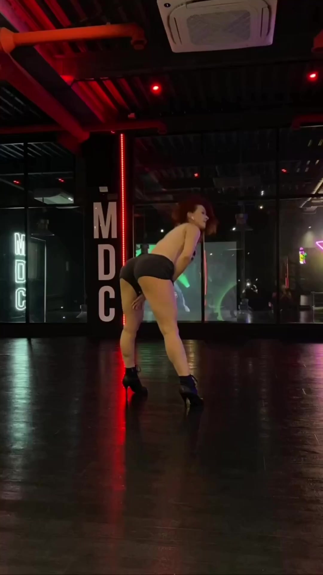 @Alyonochka
