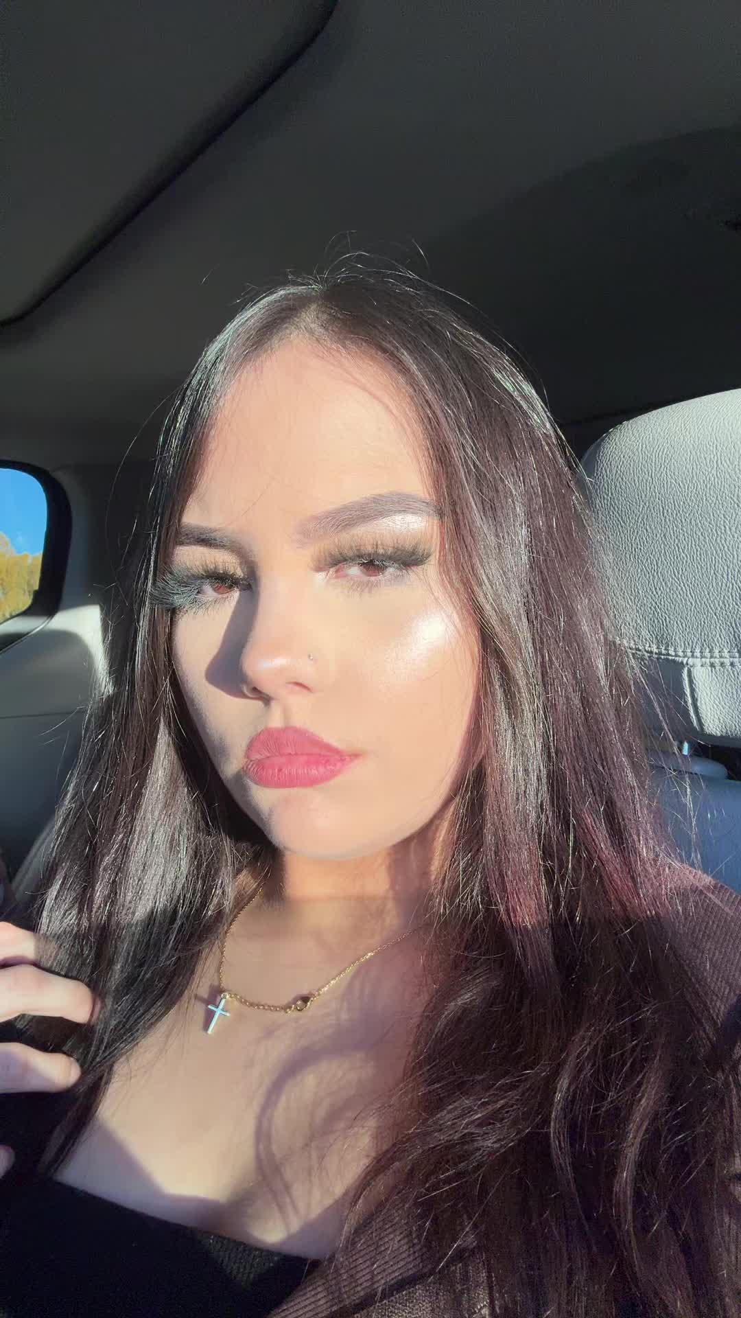 @22.3selena
